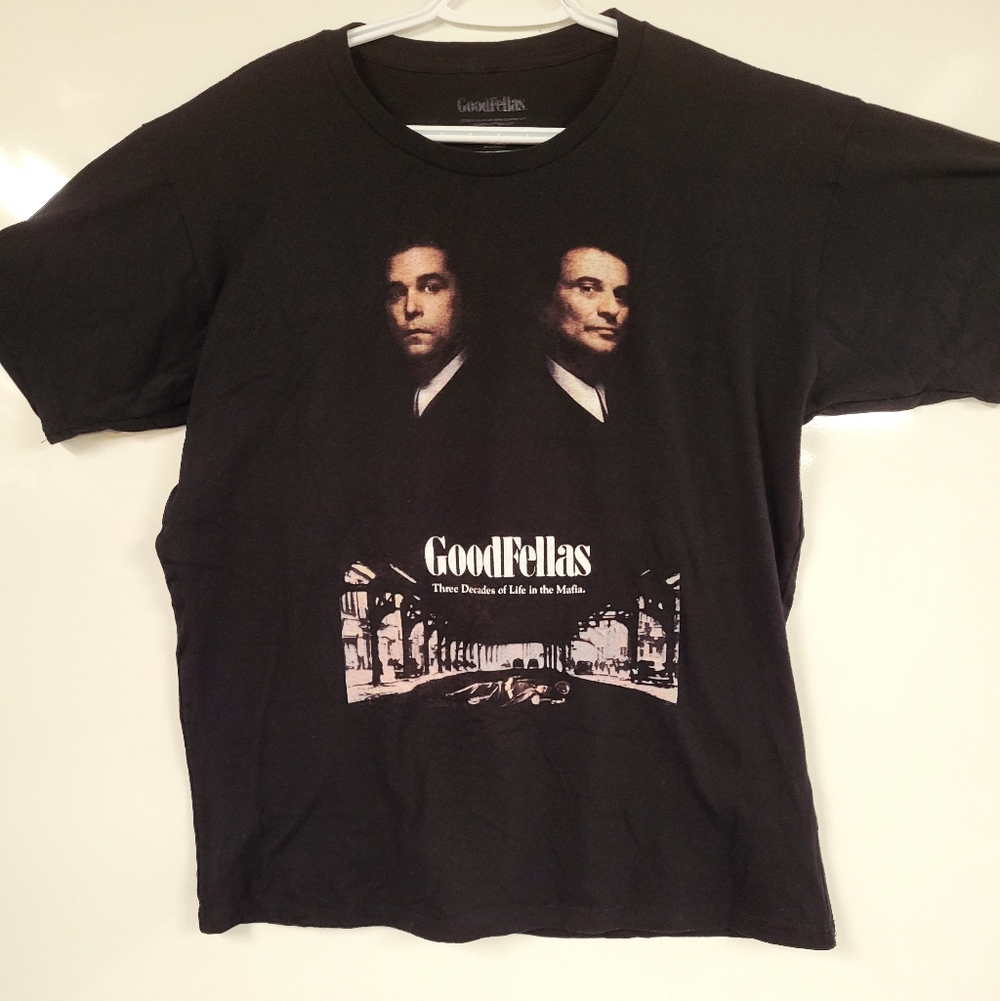 GoodFellas Black Graphic Modern T-Shirt, XL